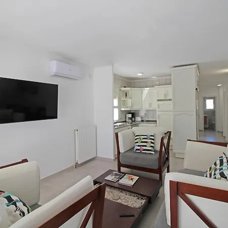 Apart-rent Casa Llobregat 0100 * Empuriabrava