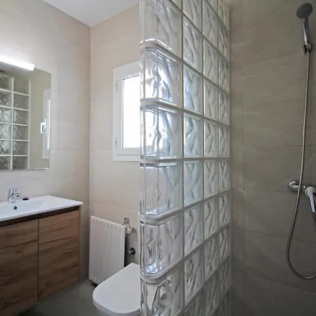 Apart-rent Casa Llobregat 0100
