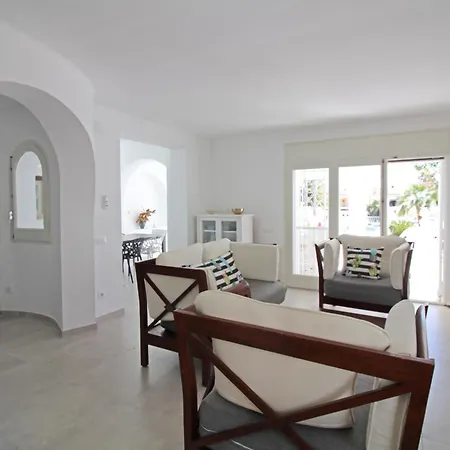 Apart-rent Casa Llobregat 0100 Villa