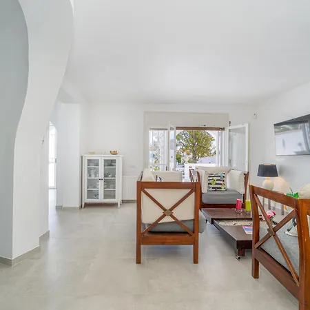 Apart-rent Casa Llobregat 0100 Villa