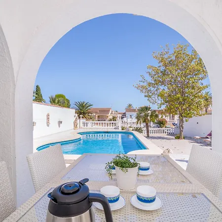 Villa Apart-rent Casa Llobregat 0100